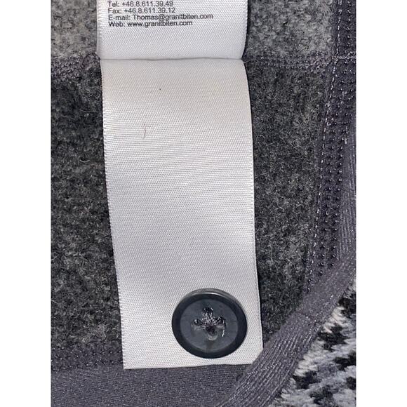 Marmot Wool Blend Sweater - Size M - Color Blocking Design - Picture 12 of 13